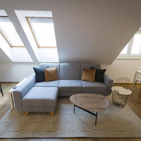 Maisonette With Terrace * Μπρατισλάβα
